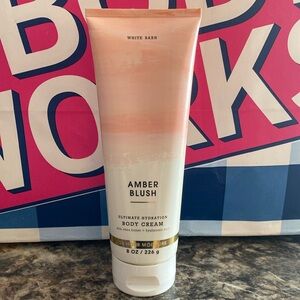Bath & Body Works Amber Blush